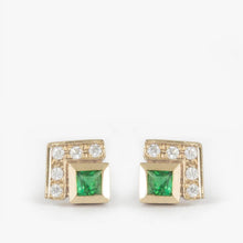 Emerald stud earrings 925 Silver