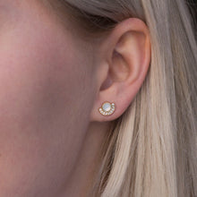 Bridal Pearl stud earrings 925 Silver