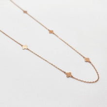 Minimalist Clover Necklace
