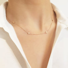 Minimalist Clover Necklace