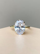 MOISSANITE | Oval engagement ring 925 Silver