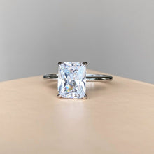 CUBIC ZIRCONIA - Radiant Cut Engagement Ring 925 Silver