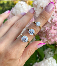 MOISSANITE | Round engagement ring 925 Silver