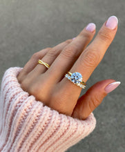 MOISSANITE | Round engagement ring 925 Silver