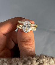 MOISSANITE | Oval engagement ring 925 Silver