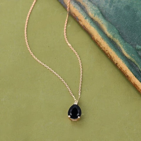 Teardrop Black onyx necklace